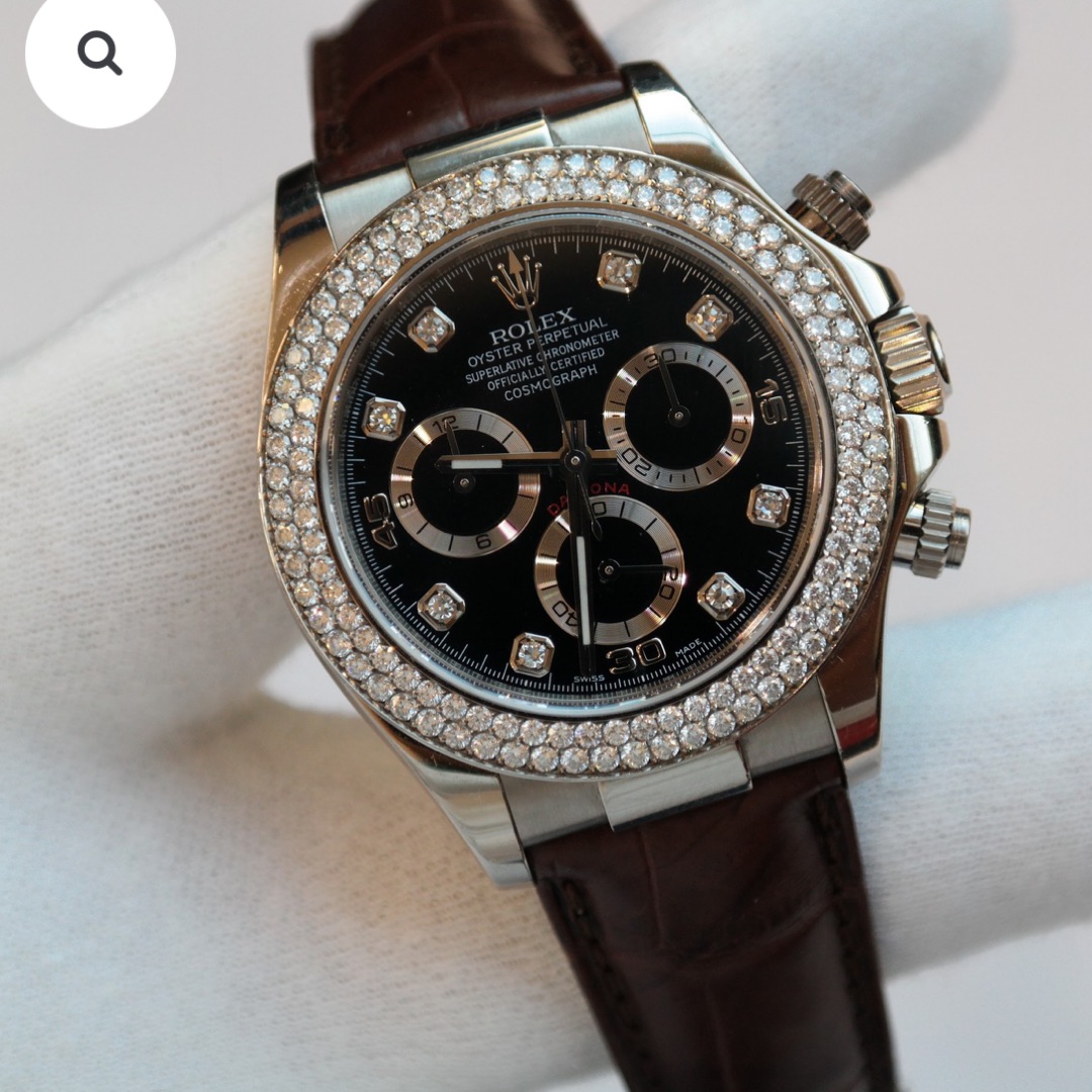PRE-OWNED ROLEX COSMOGRAPH DAYTONA 40MM