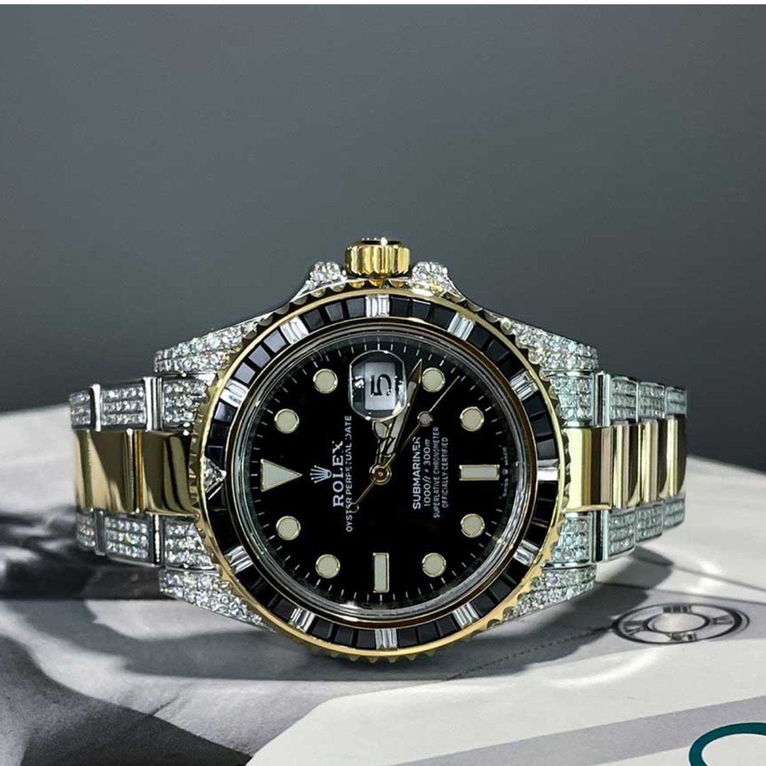 Rolex – Submariner Date – 41 mm – Oystersteel & Yellow Gold – Oyster – Custom Diamond & Black Onyx Bezel