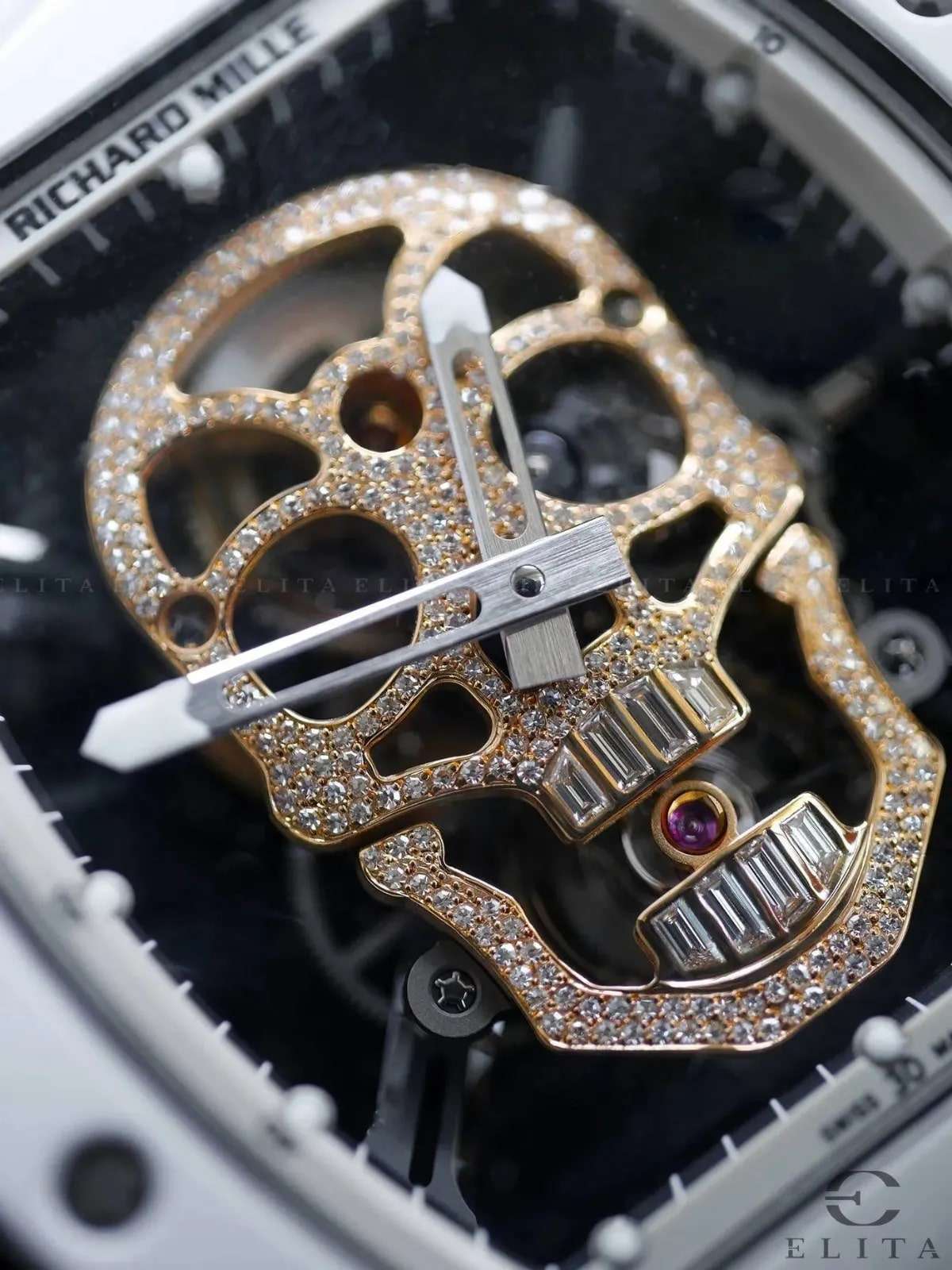 Richard MilleRM 052 TOURBILLON SKULL yle-632 2