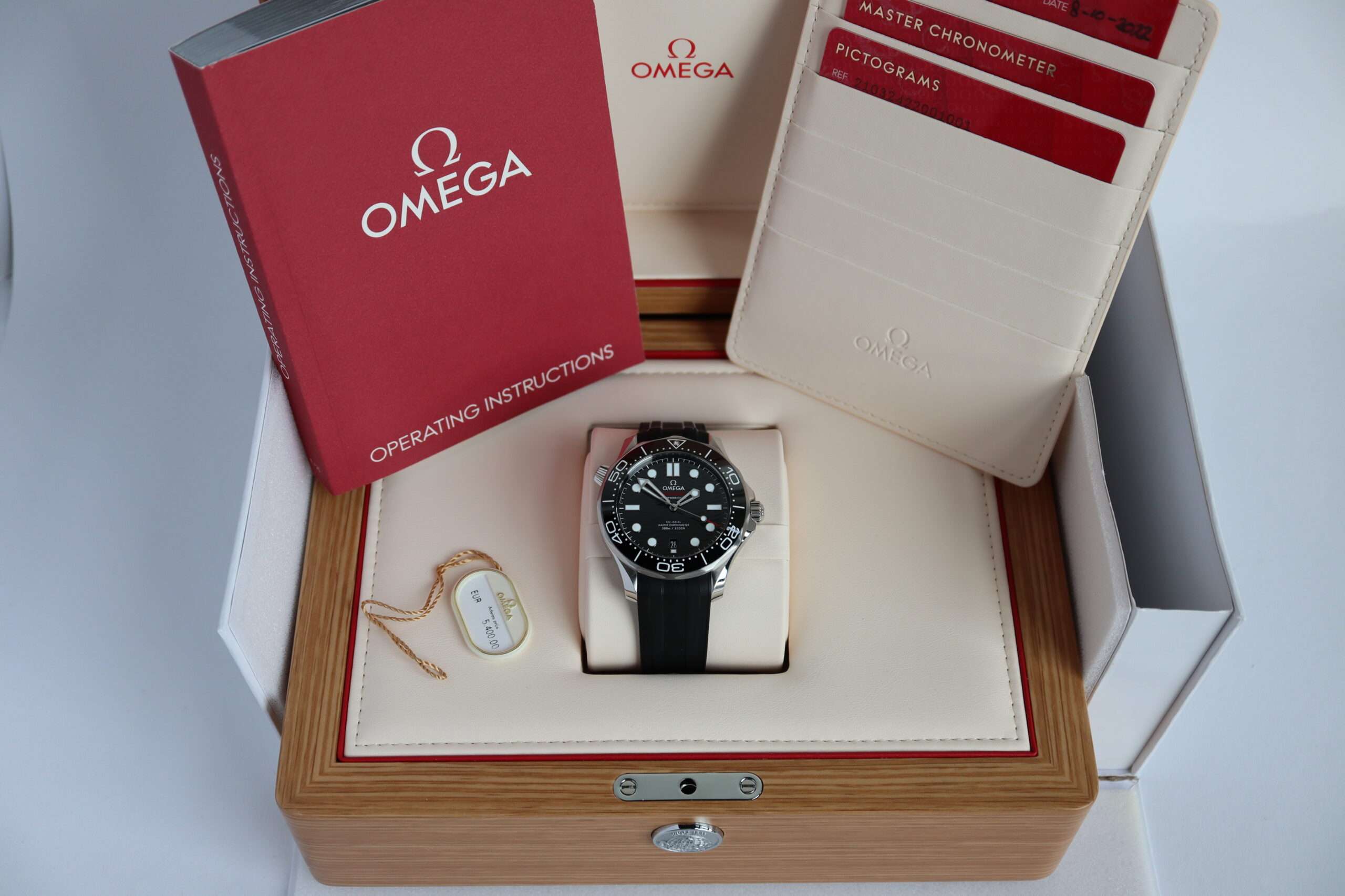 OmegaSeamaster 300 upw-751 4