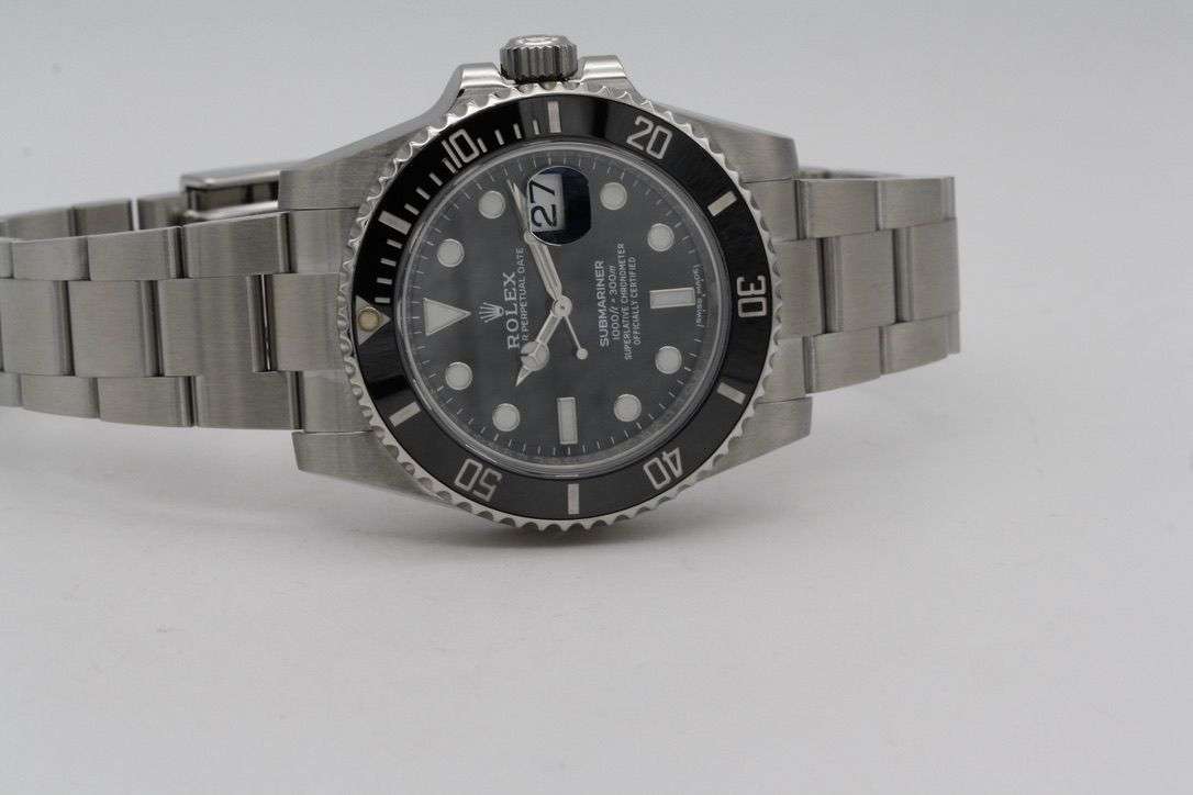 RolexSubmariner Date bei-010 0