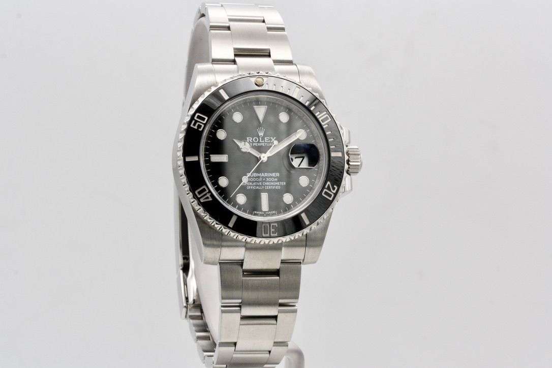 RolexSubmariner Date bei-010 1