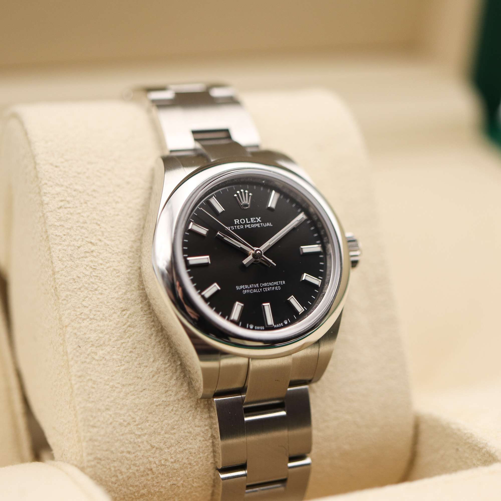 RolexOyster Perpetual ayl-700 0