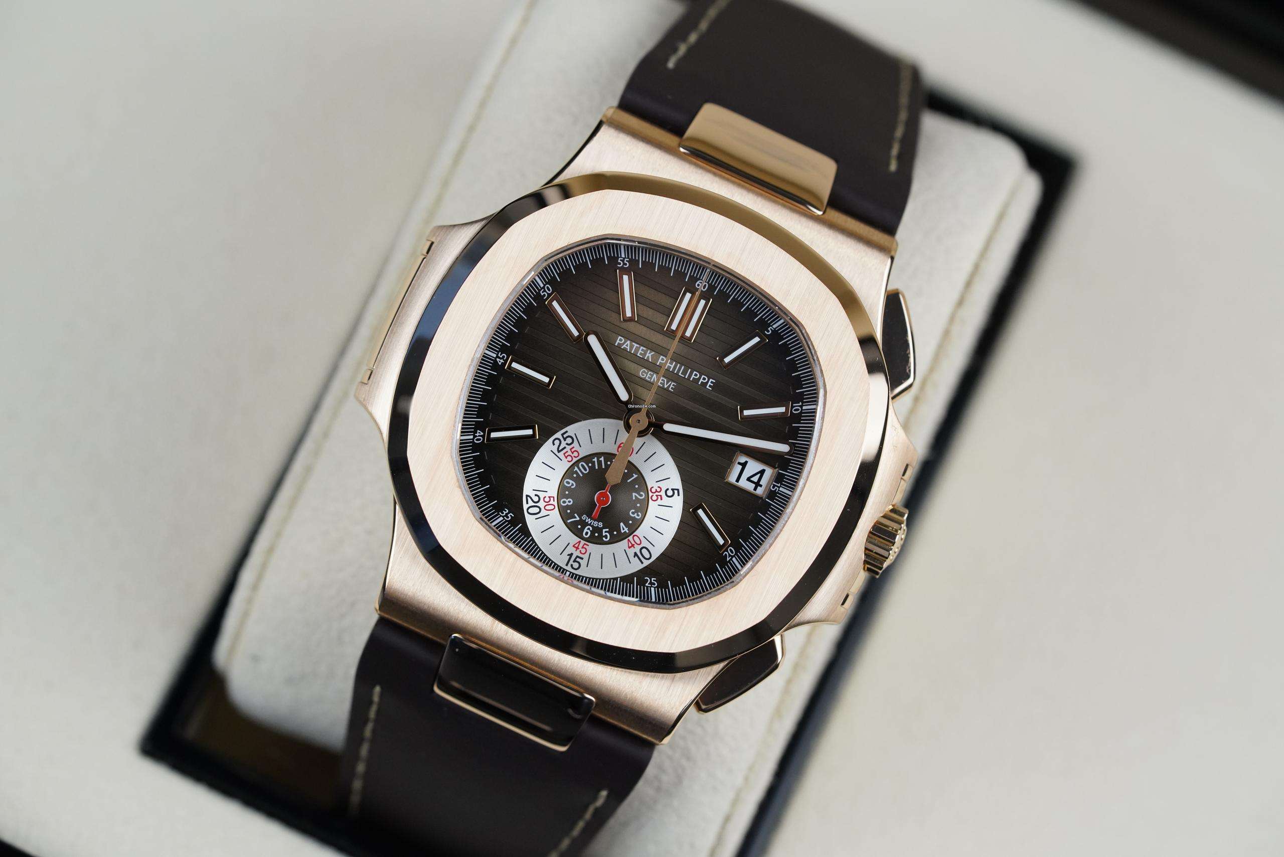 Patek PhilippeNautilus qhy-677 0