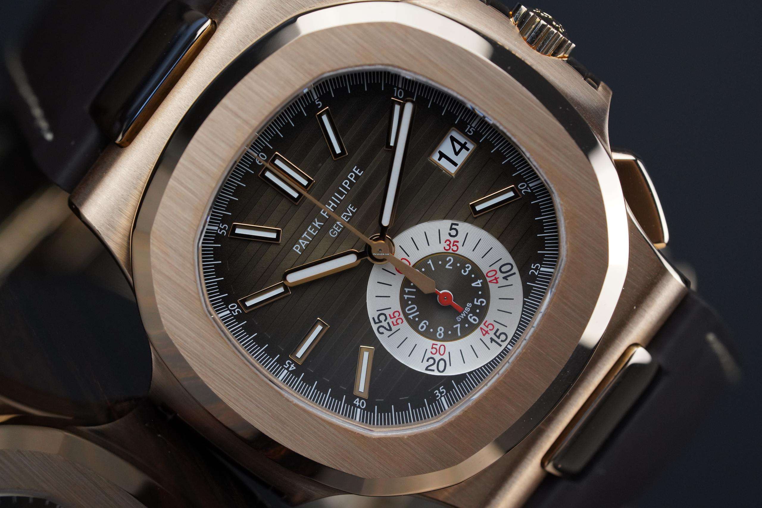 Patek PhilippeNautilus qhy-677 2