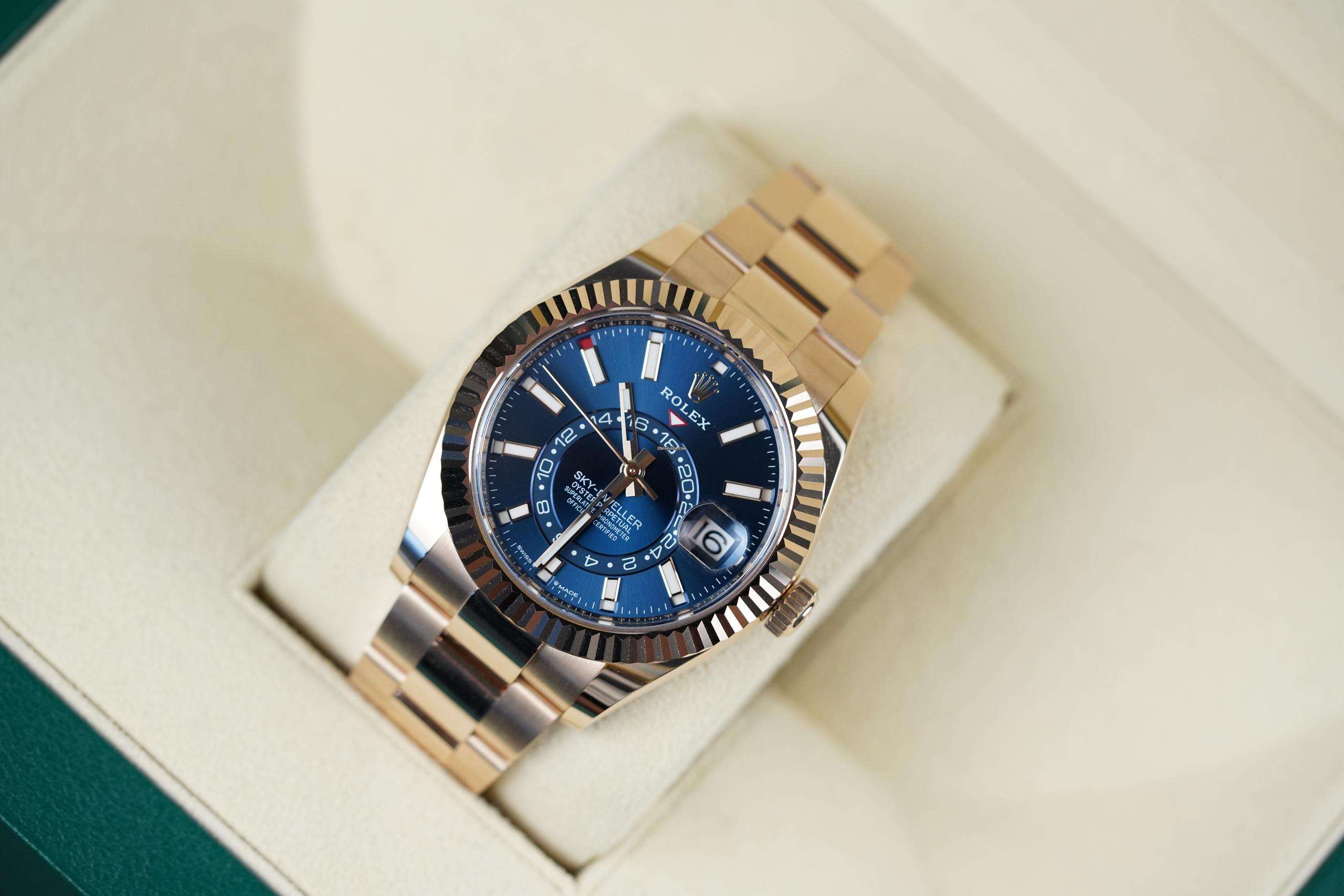 RolexSky-Dweller qjm-817 0