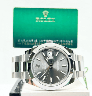 Rolex Oyster Datejust 126300 Rhodium Dial