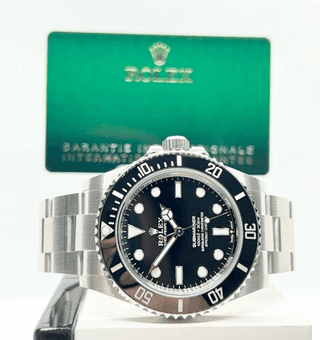 Rolex Oyster Submariner No Date 124060