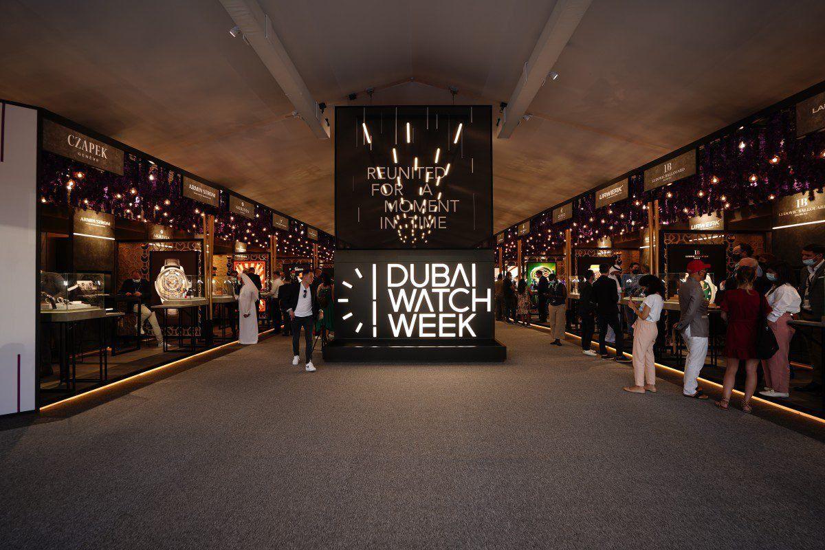 Le aste di Ginevra battono ogni record mentre la Dubai Watch Week 2025 chiude un anno eccezionale nell'orologeria