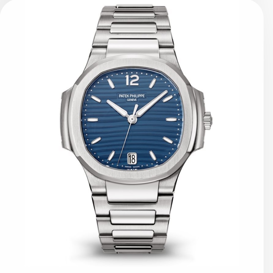 Patek Philippe , NAUTILUS “LADIES AUTOMATIC”.