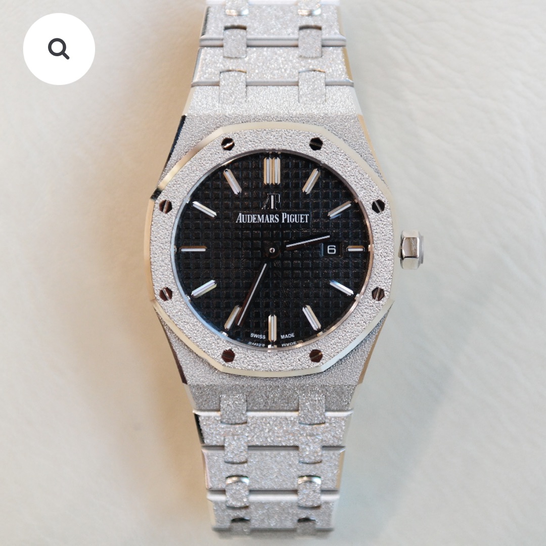 PRE-OWNED AUDEMARS PIGUET ROYAL OAK