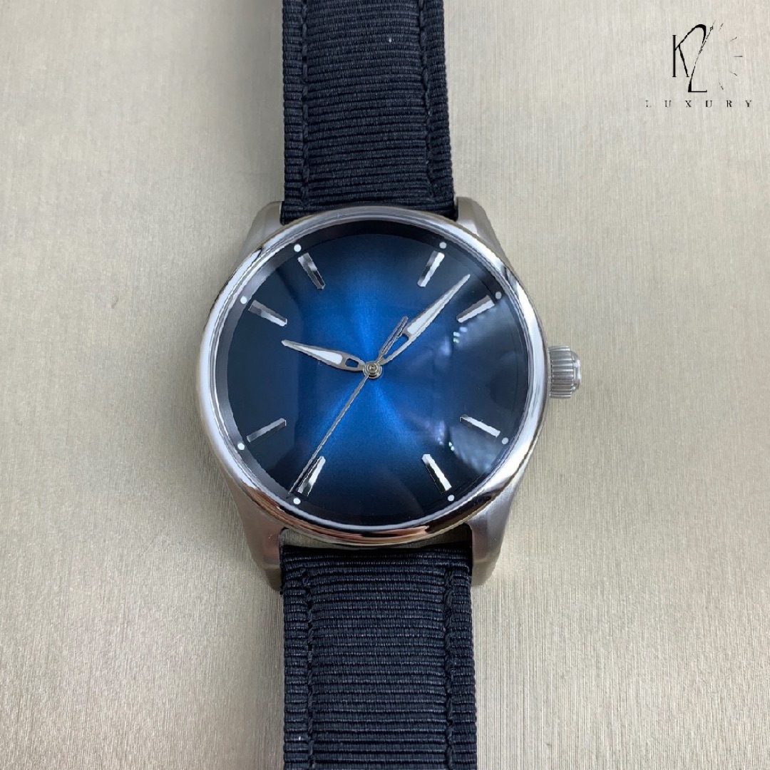 H.Moser & Cie Concept Destro