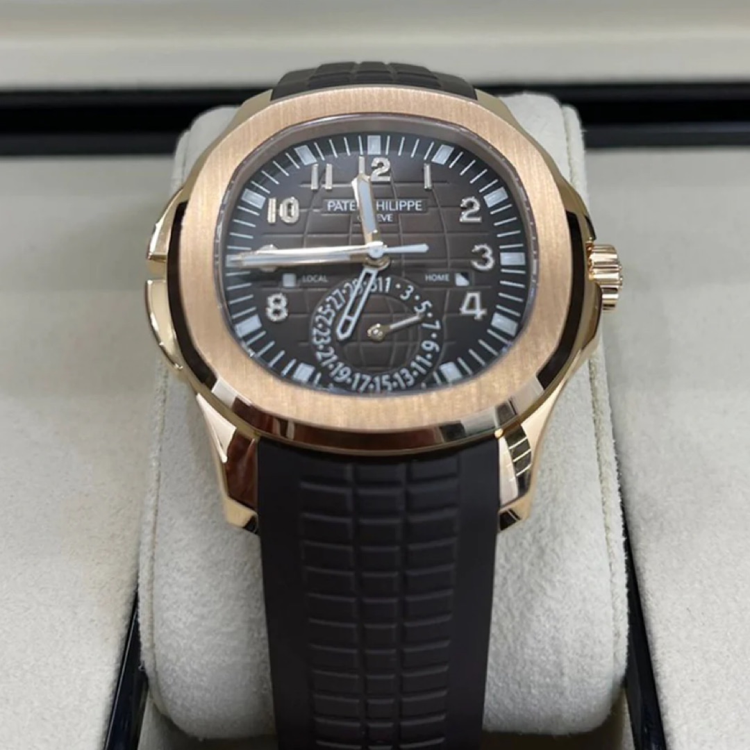 Patek Philippe Aquanaut Travel Time 