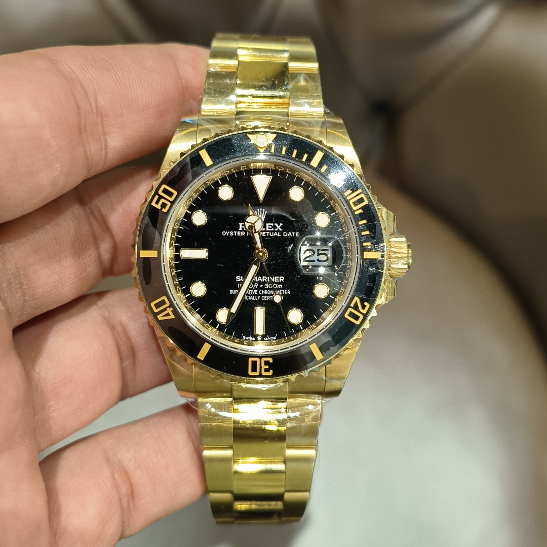 Rolex Submariner Yellow Gold 