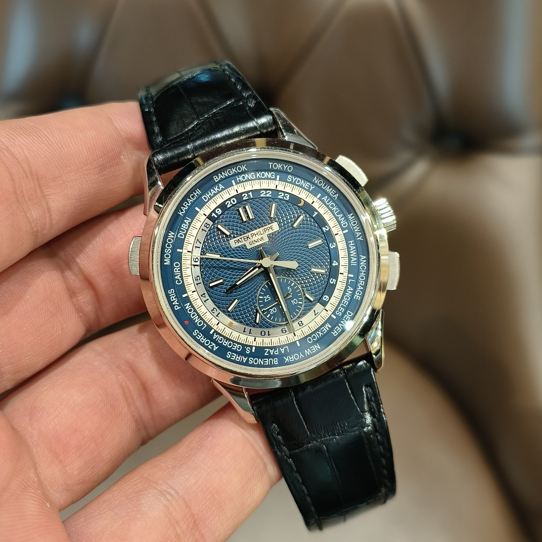 Patek Philippe World Timer Blue White Gold 