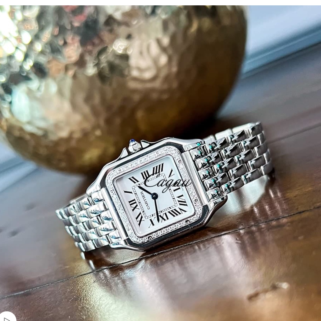 Cartier – Panthère De Cartier – Medium Model
