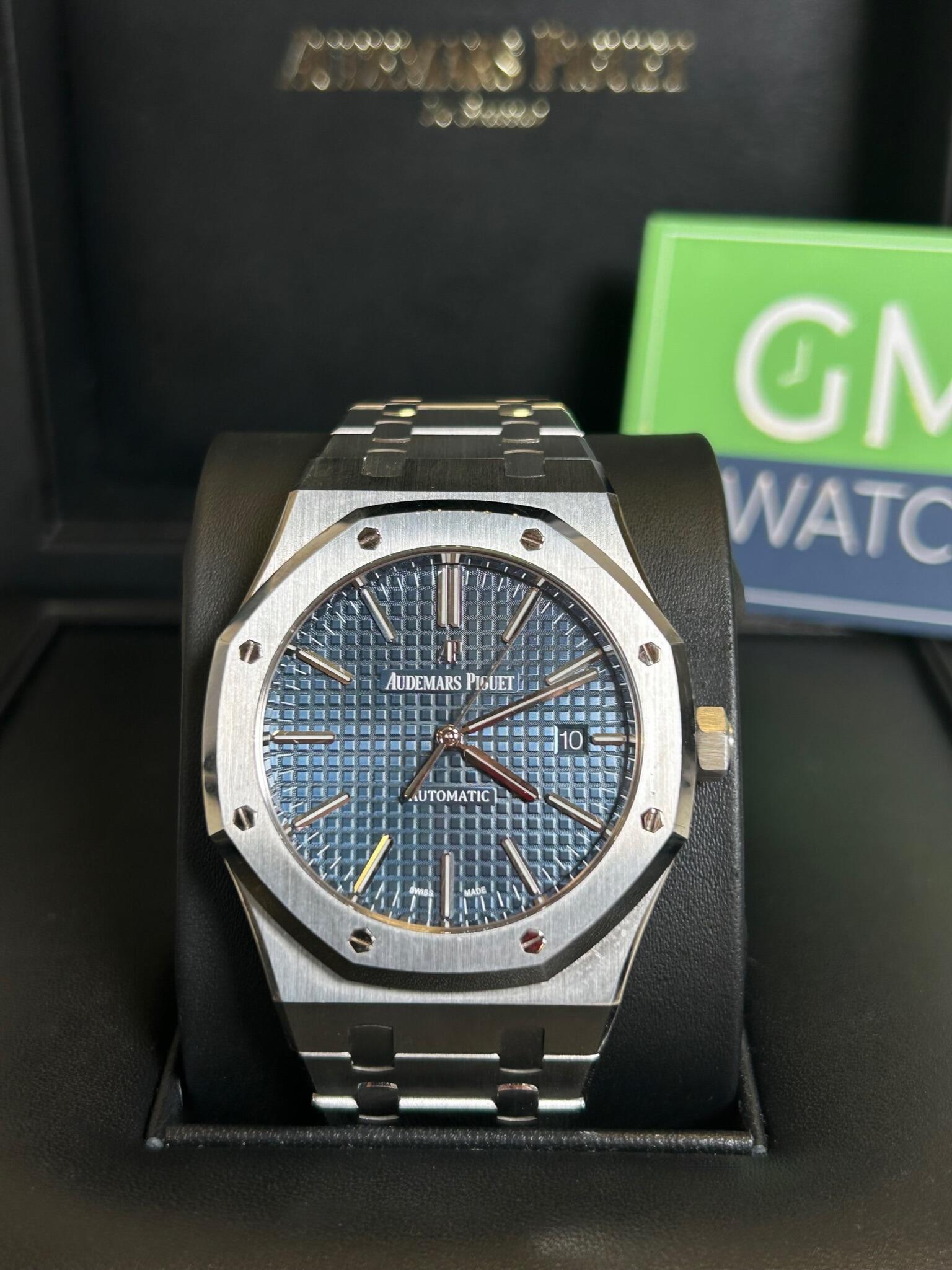 Audemars Piguet 15400ST 