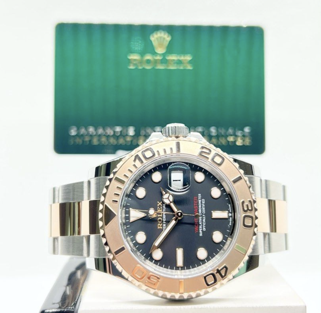 Rolex Oyster Yacht-Master 40 126621 Black Dial