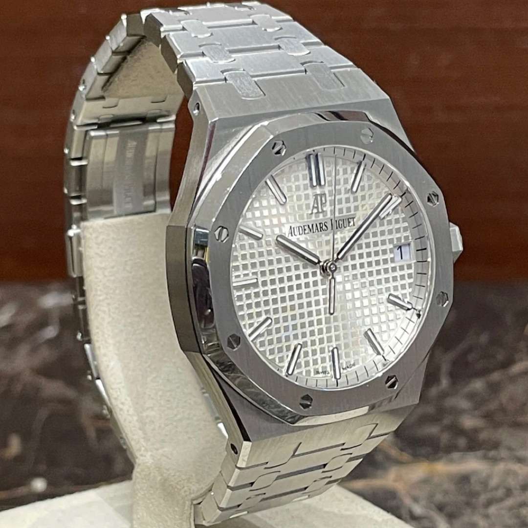 Audemars PiguetRoyal Oak hvm-543 3 Audemars PiguetRoyal Oak hvm-543 3