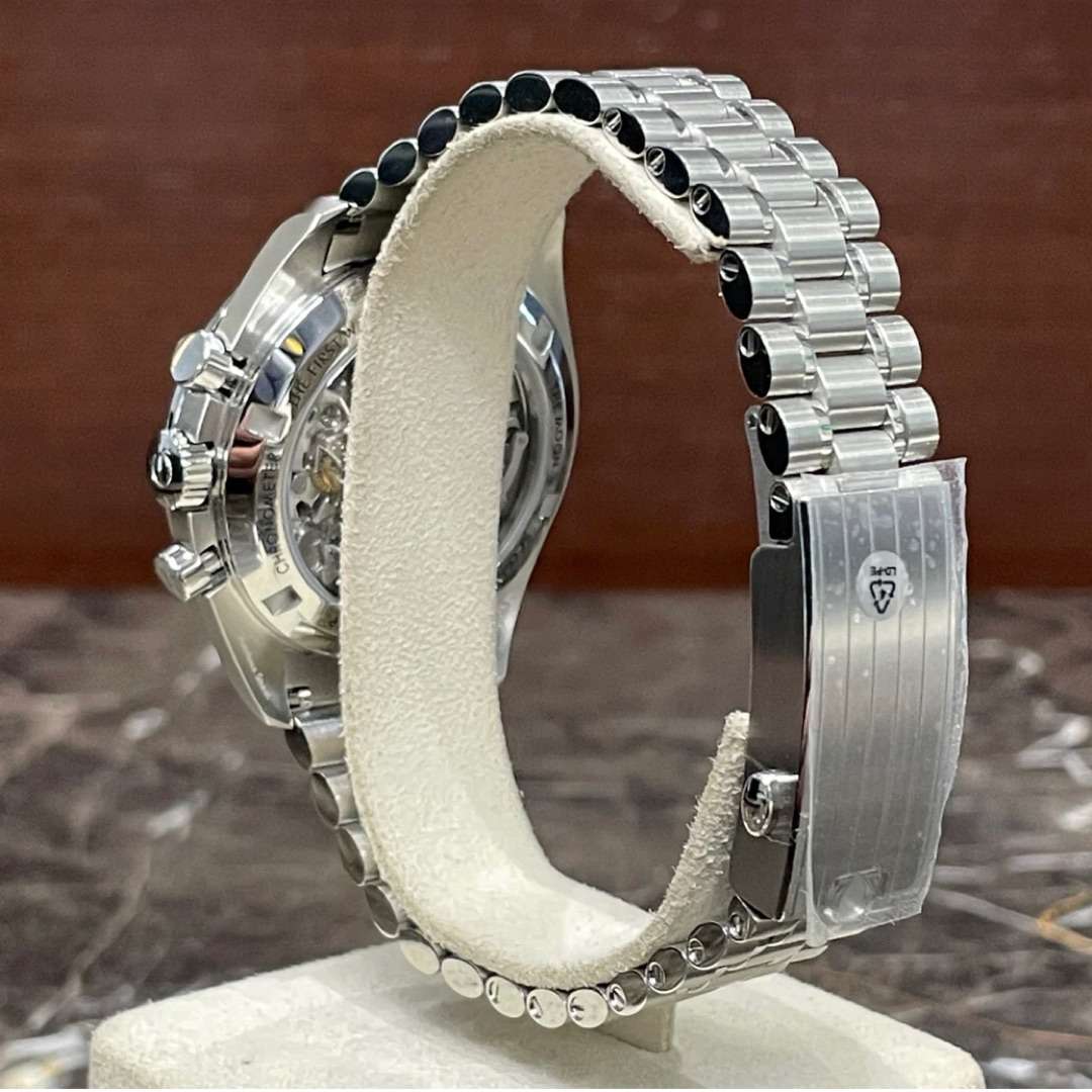 OmegaSpeedmaster Moonwatch zzx-035 3 OmegaSpeedmaster Moonwatch zzx-035 3