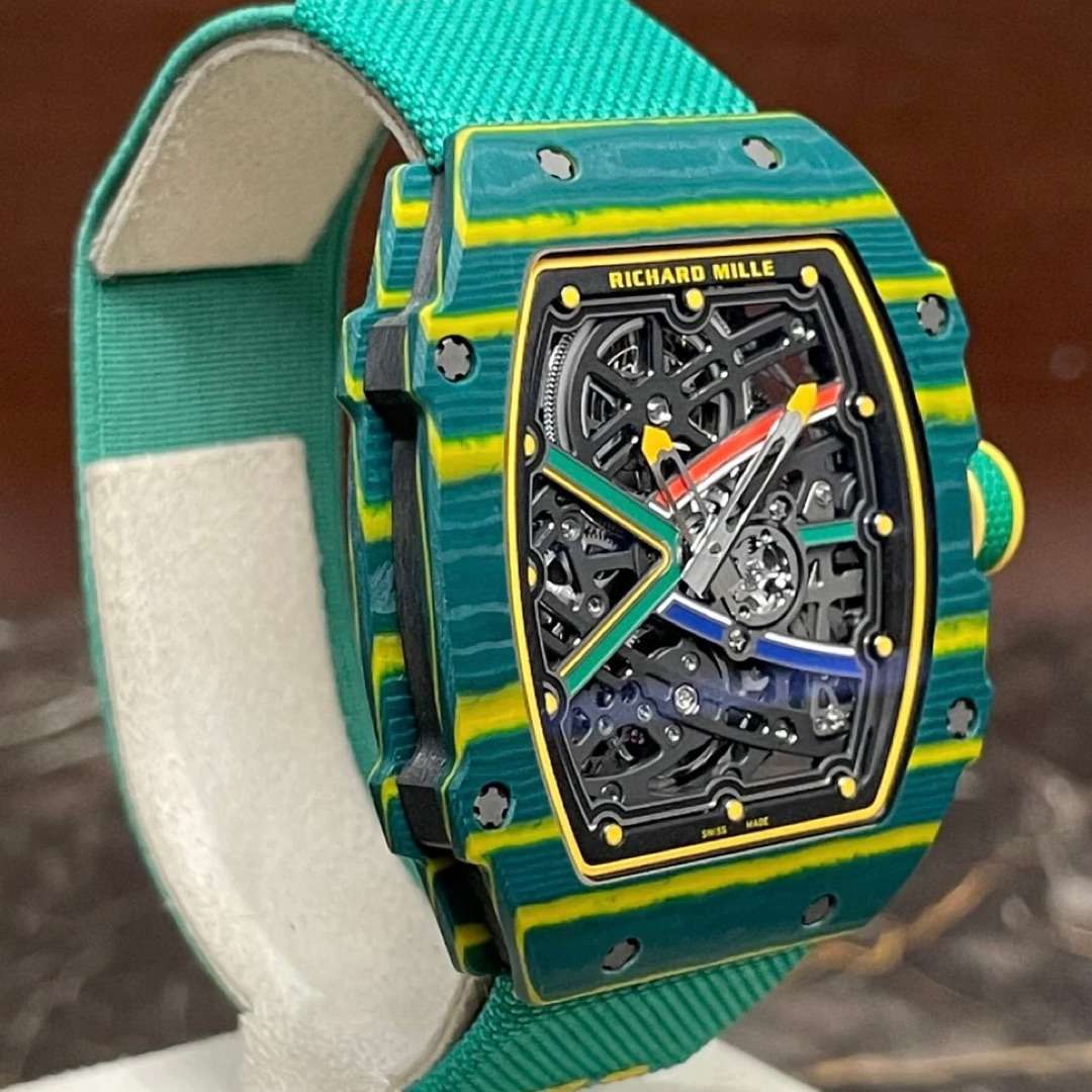 Richard MilleRM-67-02 ''Van Niekerk'' qzi-176 1 Richard MilleRM-67-02 ''Van Niekerk'' qzi-176 1