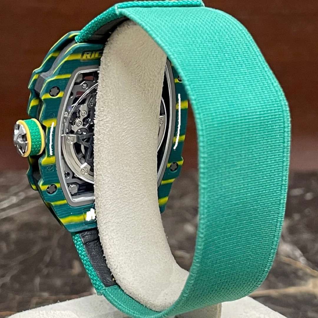 Richard MilleRM-67-02 ''Van Niekerk'' qzi-176 3 Richard MilleRM-67-02 ''Van Niekerk'' qzi-176 3