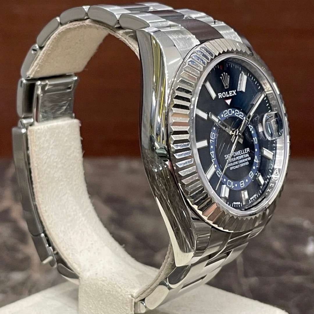 RolexSky-Dweller piq-435 1 RolexSky-Dweller piq-435 1