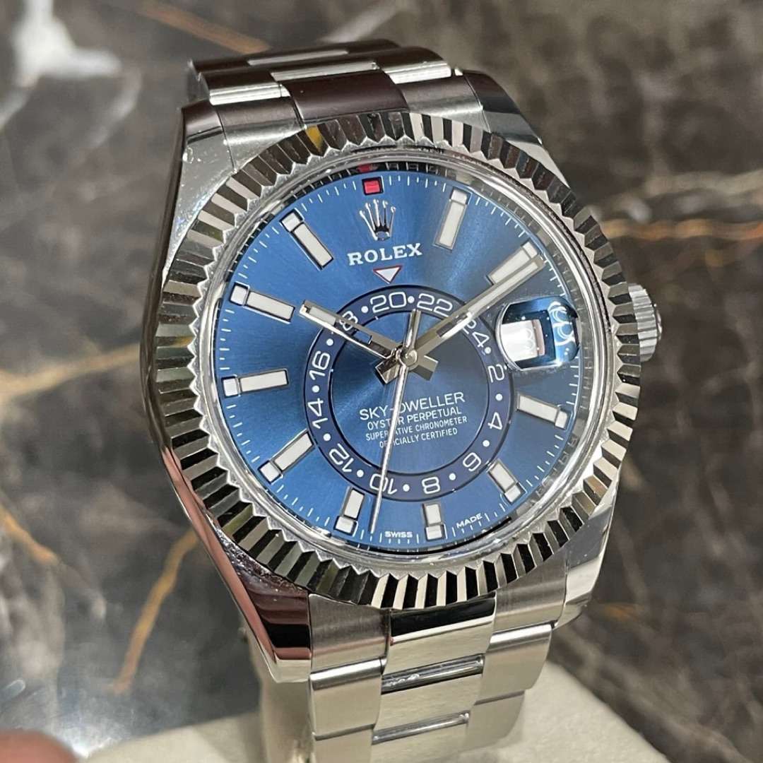 RolexSky-Dweller piq-435 5 RolexSky-Dweller piq-435 5