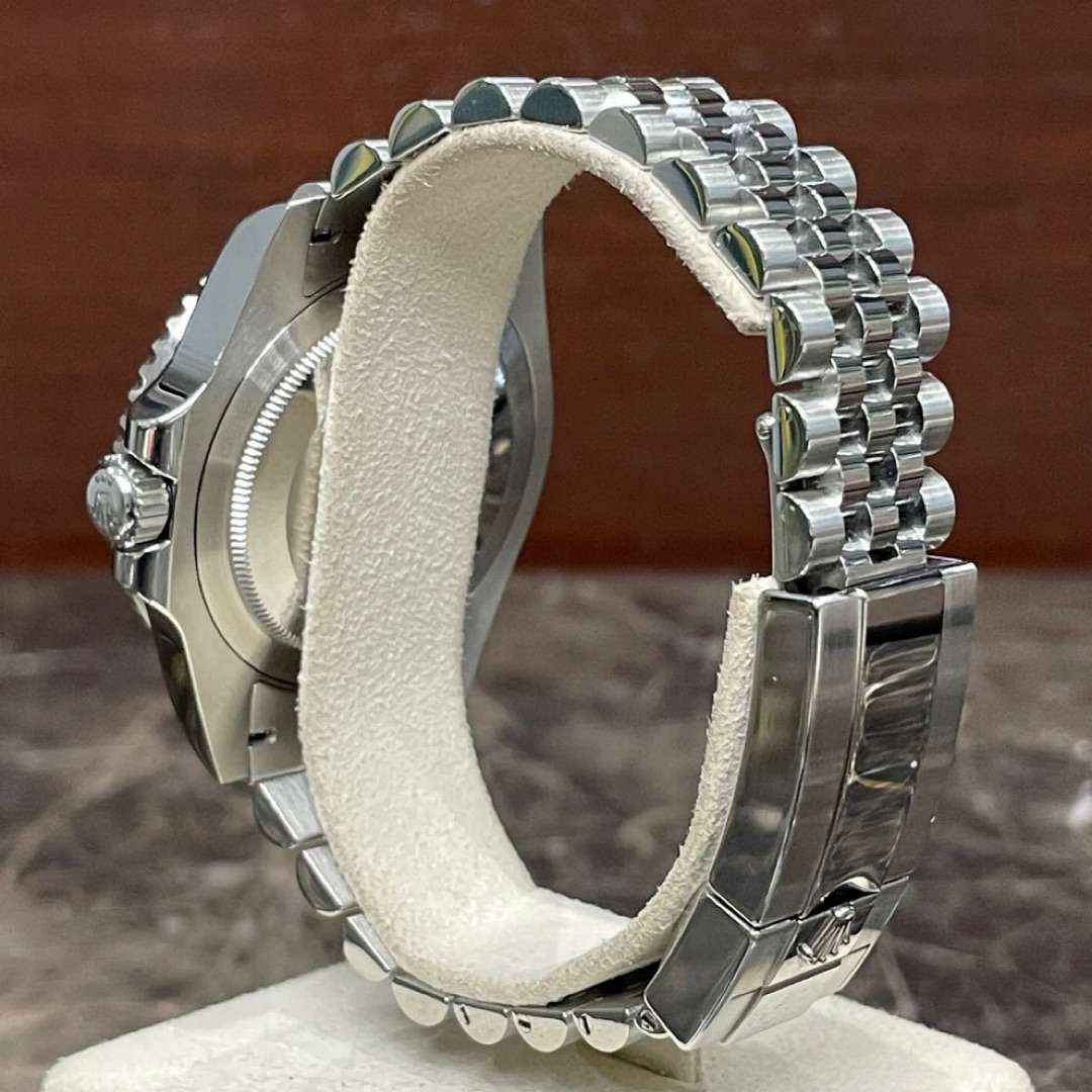 RolexGMT-Master II ixm-725 2 RolexGMT-Master II ixm-725 2