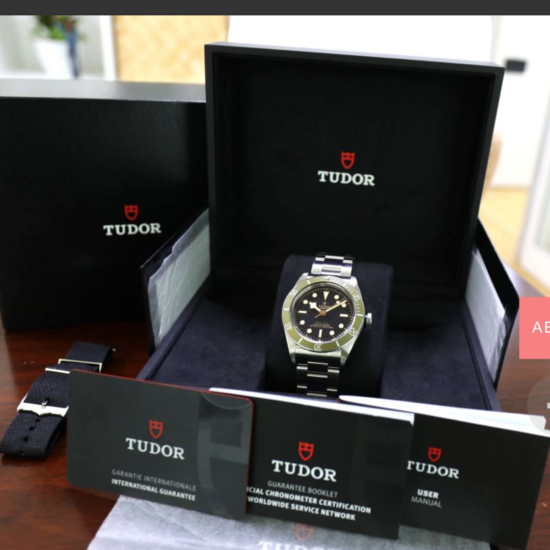 TudorBlack Bay vqw-805 1 TudorBlack Bay vqw-805 1