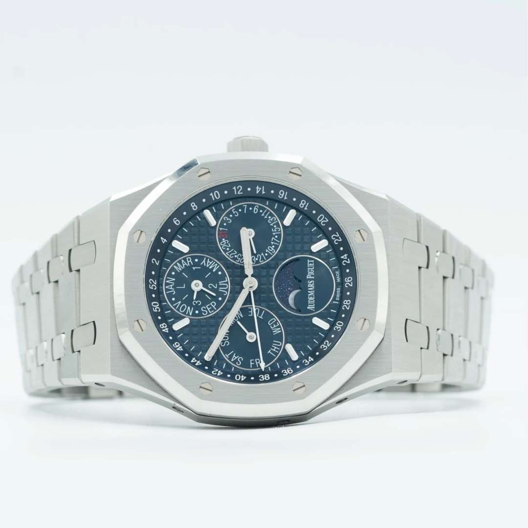 Audemars PiguetRoyal Oak isa-385 2 Audemars PiguetRoyal Oak isa-385 2