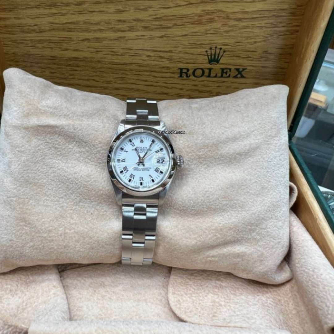 RolexOyster Perpetual Lady Date quz-300 1 RolexOyster Perpetual Lady Date quz-300 1