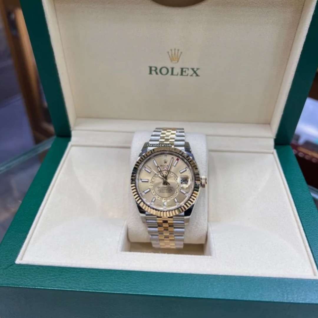 RolexSky-Dweller ssu-625 1 RolexSky-Dweller ssu-625 1