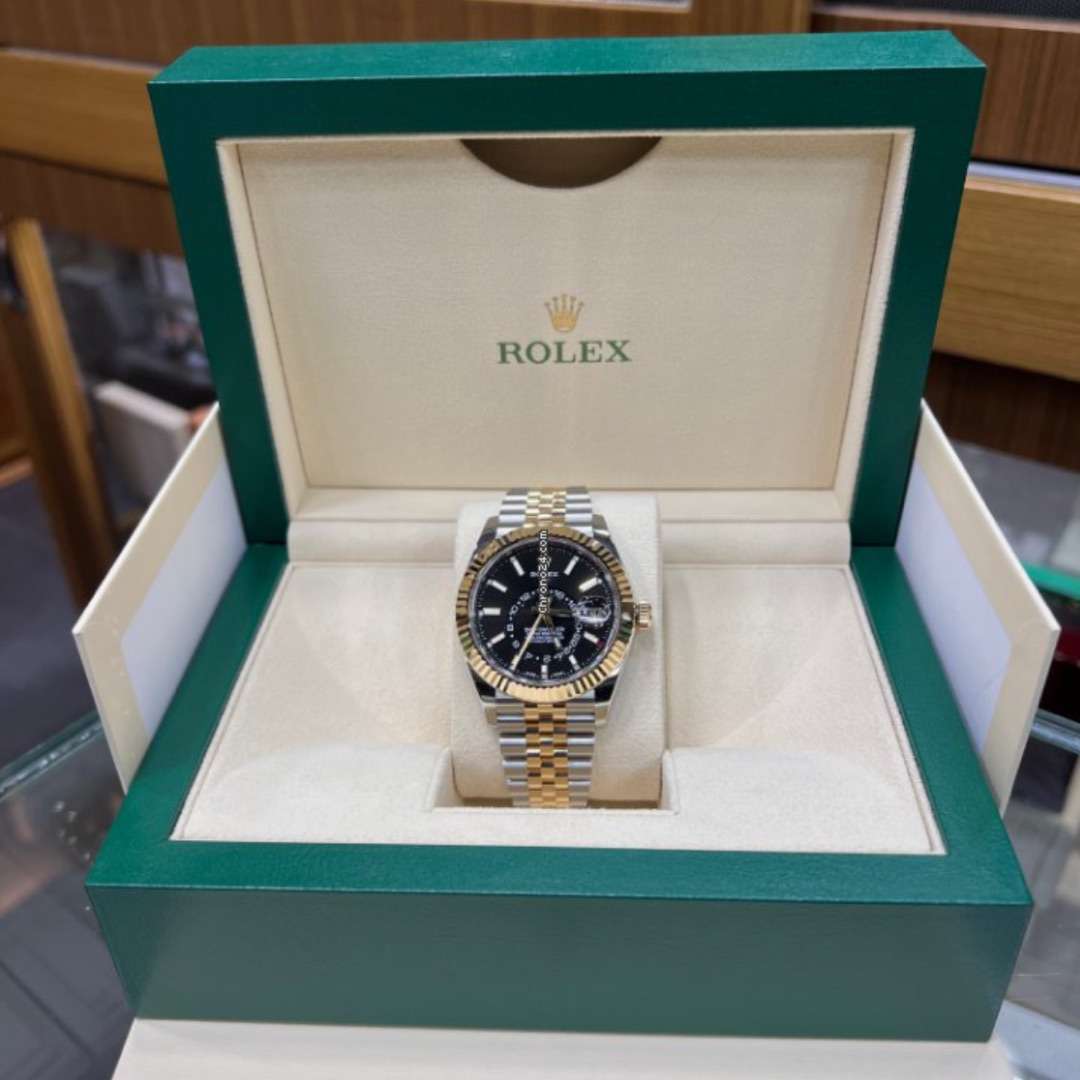 RolexSky-Dweller qff-093 0 RolexSky-Dweller qff-093 0