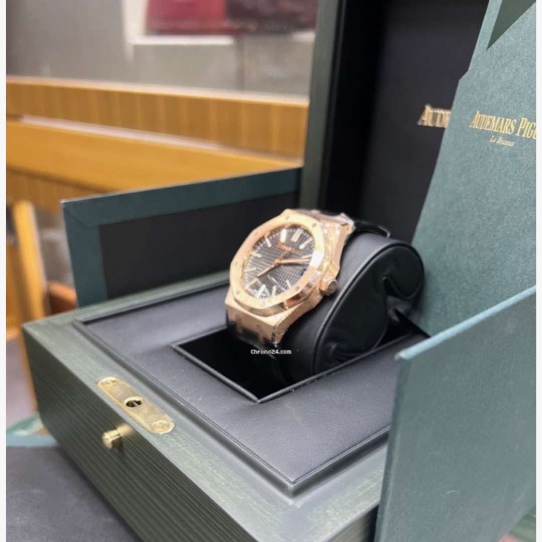 Audemars PiguetRoyal Oak qxu-760 2 Audemars PiguetRoyal Oak qxu-760 2