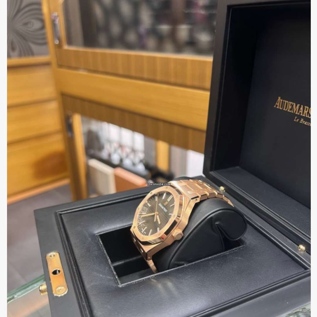 Audemars PiguetRoyal Oak zjt-225 2 Audemars PiguetRoyal Oak zjt-225 2