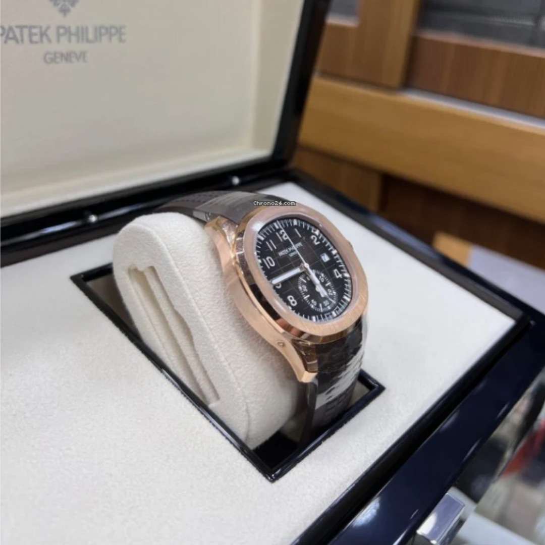 Patek PhilippeAquanaut ake-042 2 Patek PhilippeAquanaut ake-042 2