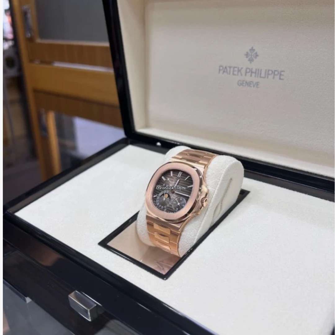 Patek PhilippeNautilus jwh-043 2 Patek PhilippeNautilus jwh-043 2