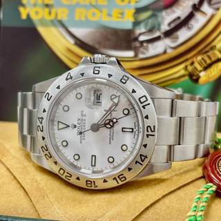 Rolex Explorer II 16570 40mm Polar White Dial + Box Rolex Explorer II 16570 40mm Polar White Dial + Box