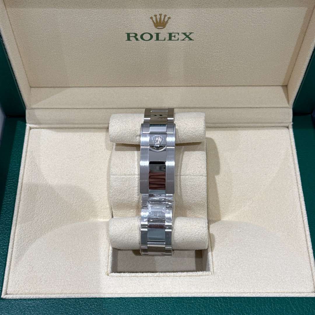 RolexGMT-Master II lia-222 5 RolexGMT-Master II lia-222 5