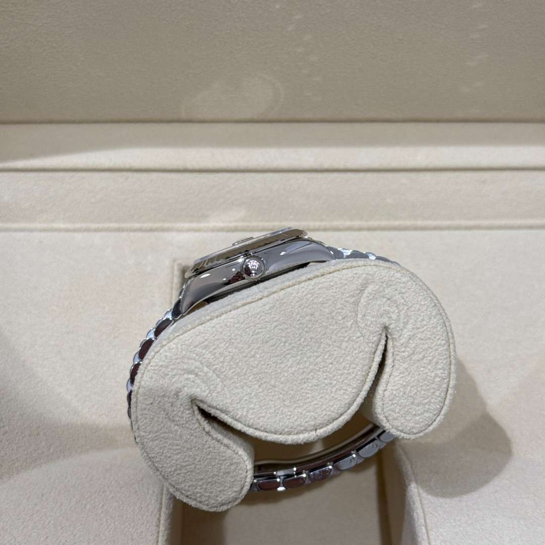 RolexDatejust dot-740 4 RolexDatejust dot-740 4