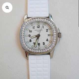 PRE-OWNED PATEK PHILIPPE AQUANAUT PRE-OWNED PATEK PHILIPPE AQUANAUT