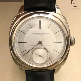 Laurent Ferrier Galet Classic Square Tourbillon  Laurent Ferrier Galet Classic Square Tourbillon