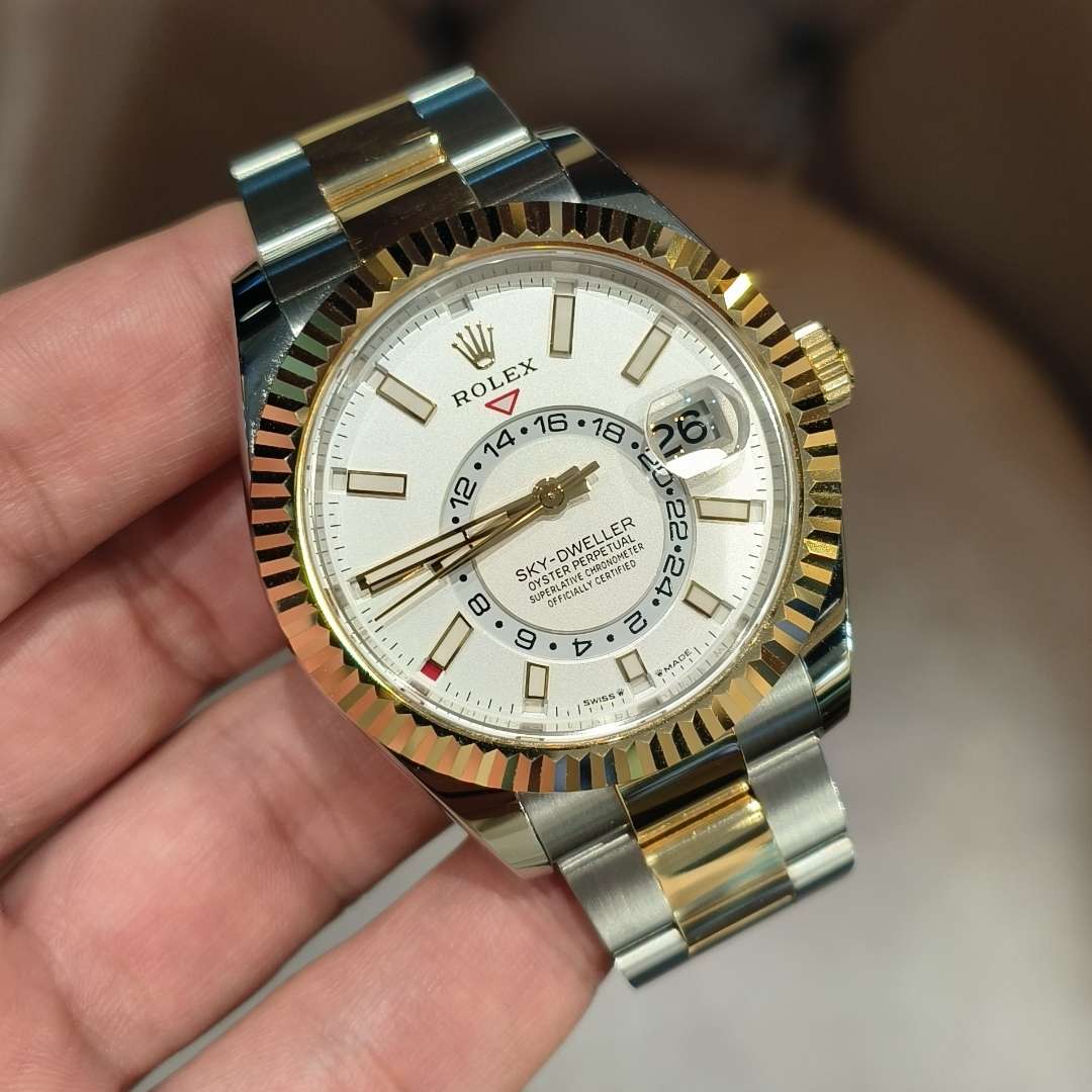 RolexSky-Dweller xqg-257 2 RolexSky-Dweller xqg-257 2