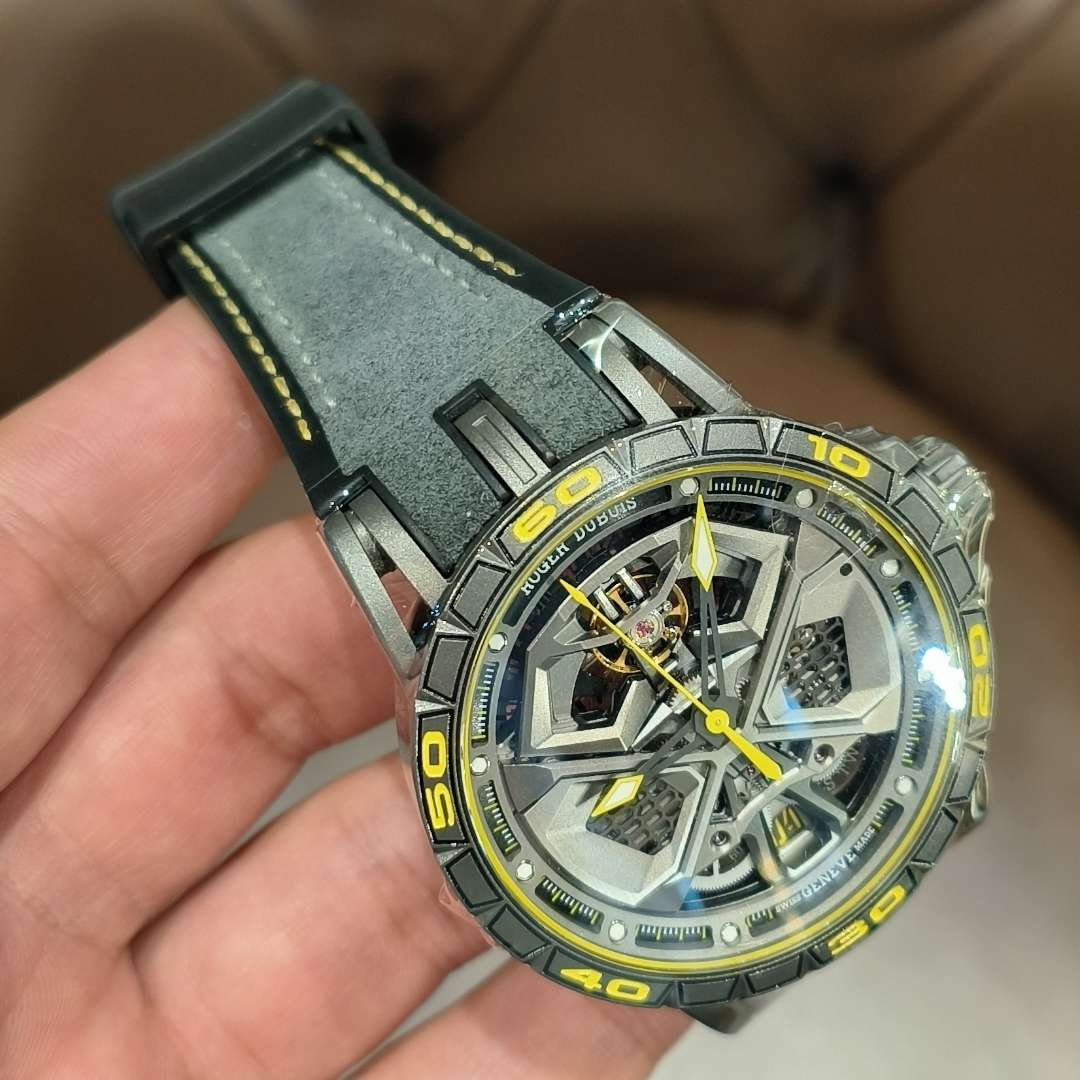 Roger DubuisExcalibur seu-889 3 Roger DubuisExcalibur seu-889 3