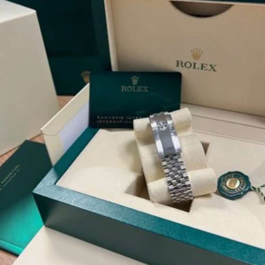 RolexGMT-Master quz-198 2 RolexGMT-Master quz-198 2